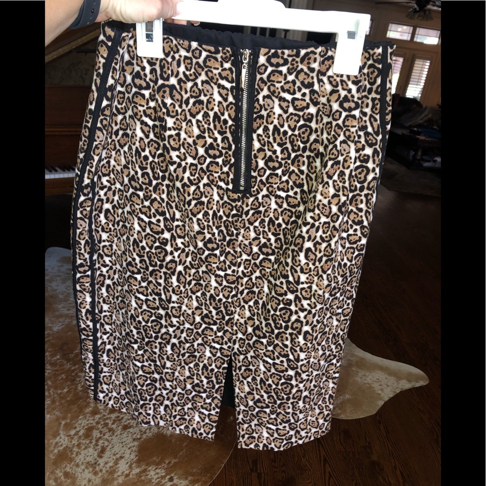 NWOT Leopard Pencil Skirt